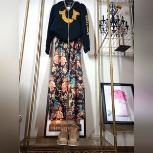 Pants. KOANDAILY. Wide Leg. Womens Large. Color: Multi. Floral. NWT.